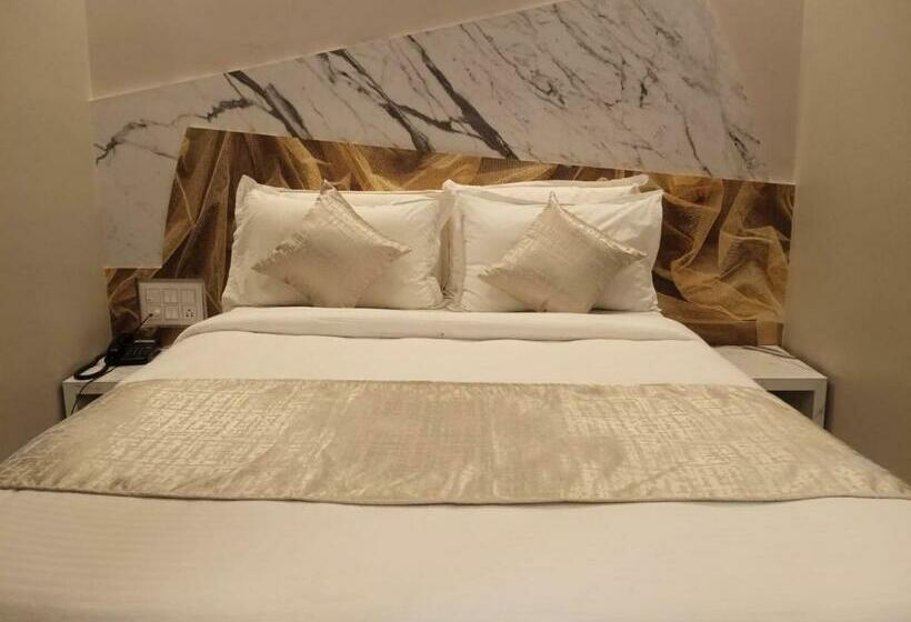 Deluxe Room, Mannars Deluxe Lodge