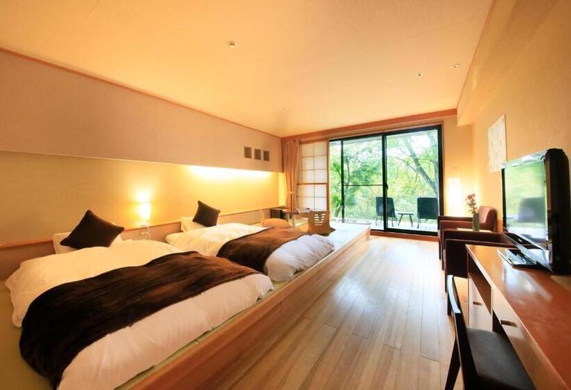 חדר סופריור, Shikisai