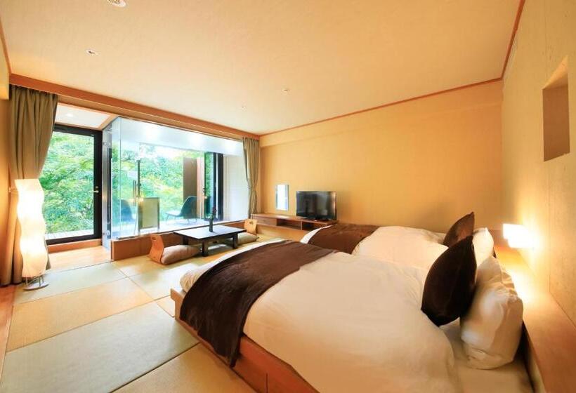 חדר סופריור, Shikisai