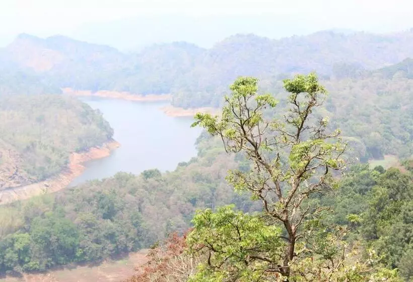 スイート, Ragamaya Resort & Spa Munnar