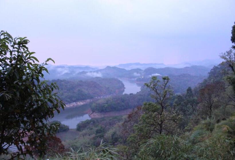 סוויטה, Ragamaya Resort & Spa Munnar