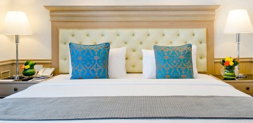 수피리어 룸, Royale Chulan Penang