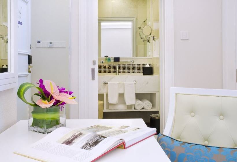 标准工作室, Royale Chulan Penang