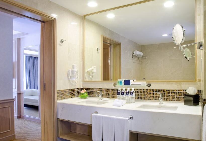 家庭套房, Royale Chulan Penang