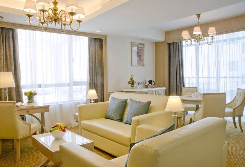 디럭스 스위트, Royale Chulan Penang