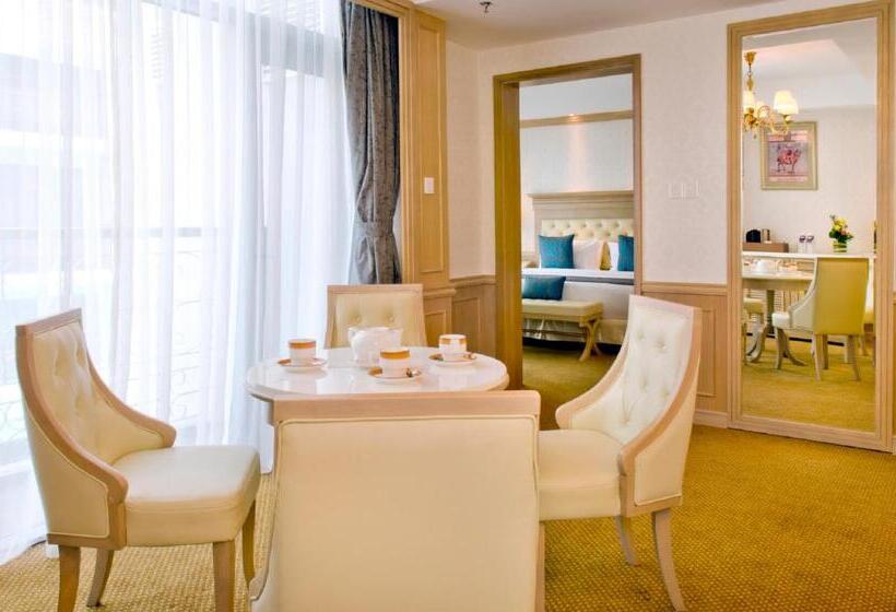 豪华套房, Royale Chulan Penang