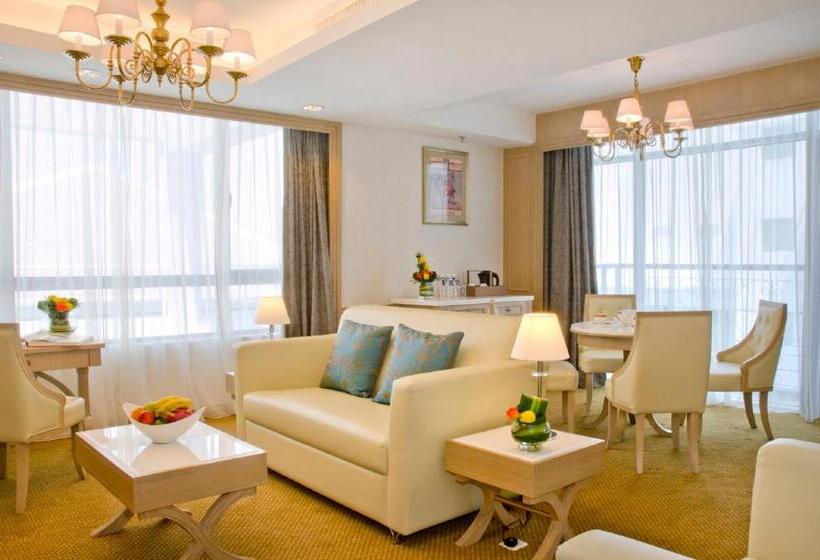 豪华套房, Royale Chulan Penang