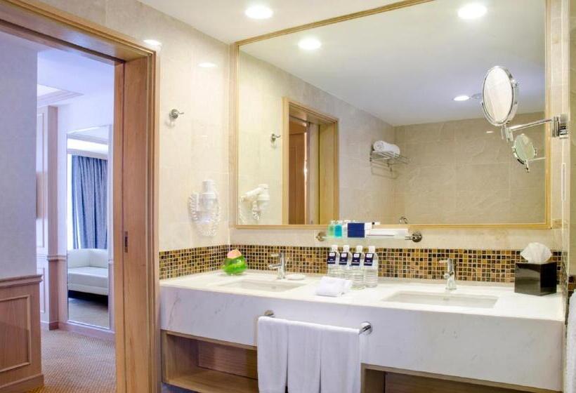 家庭套房, Royale Chulan Penang