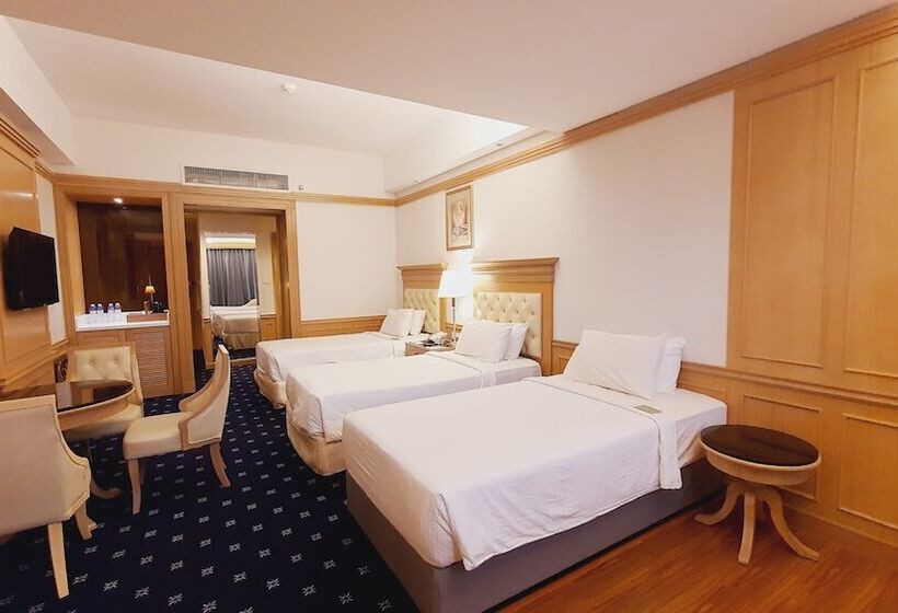 스탠다드 트리플 룸, Royale Chulan Penang