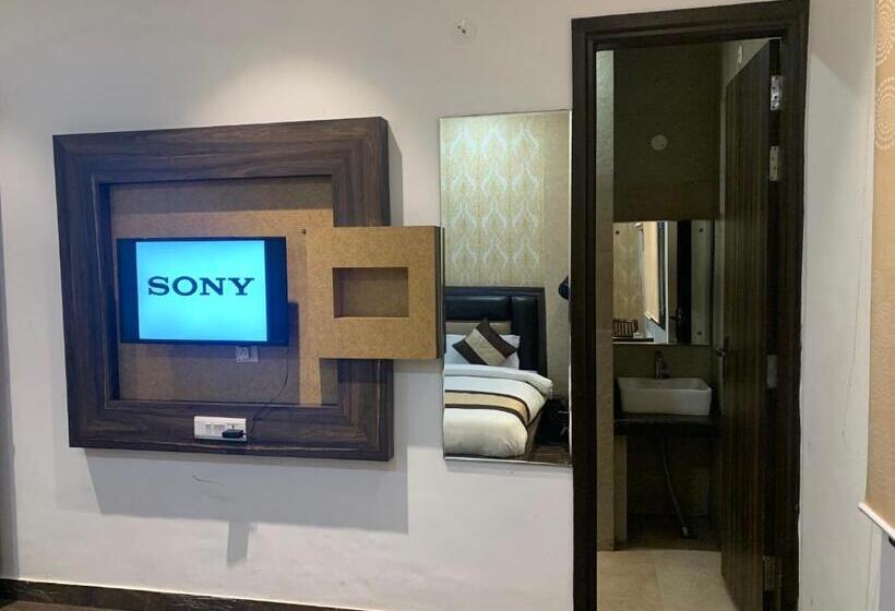 デラックスルーム, Sb Residency