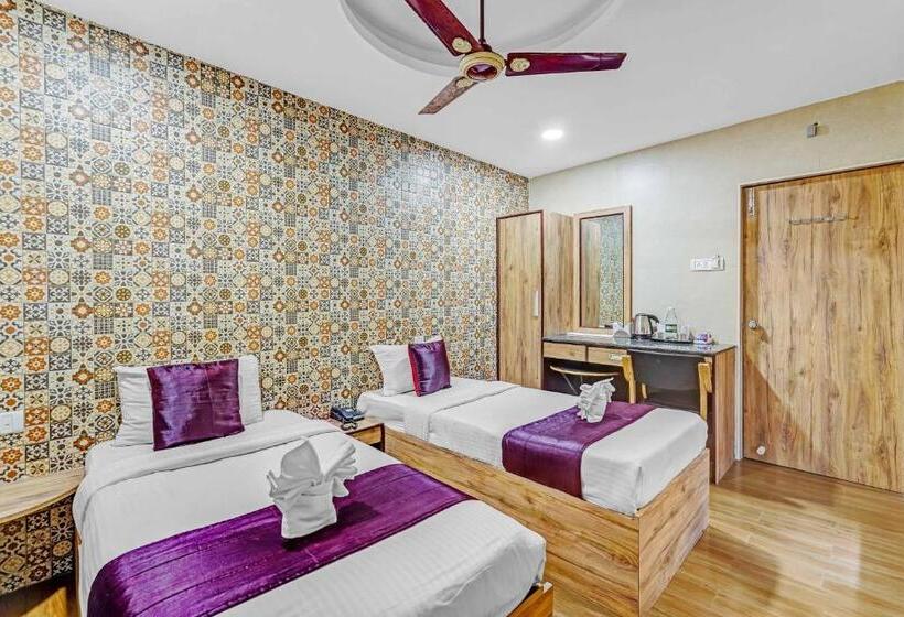 デラックスルーム, Season 4 Residences   Teynampet Near Apollo Hospital ,balaji Dental, Us Consulate