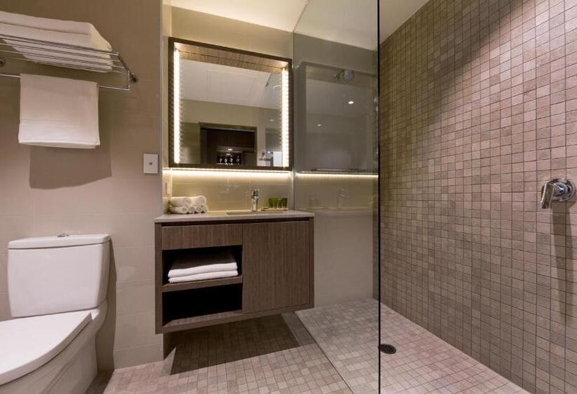 キングサイズベッドのスーペリアルーム, Glen Hotel And Suites