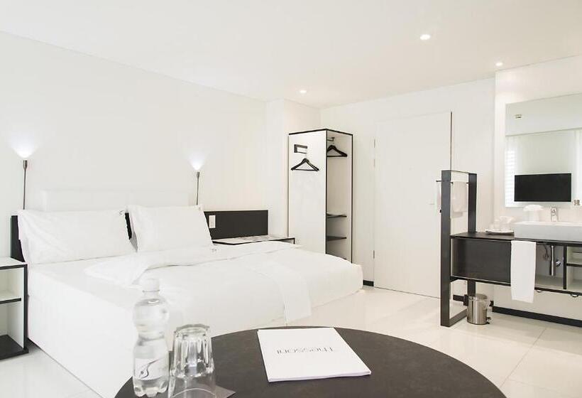 Номер Стандарт, Residence Thessoni Home , Boarding House & Serviced Apartments Zürich