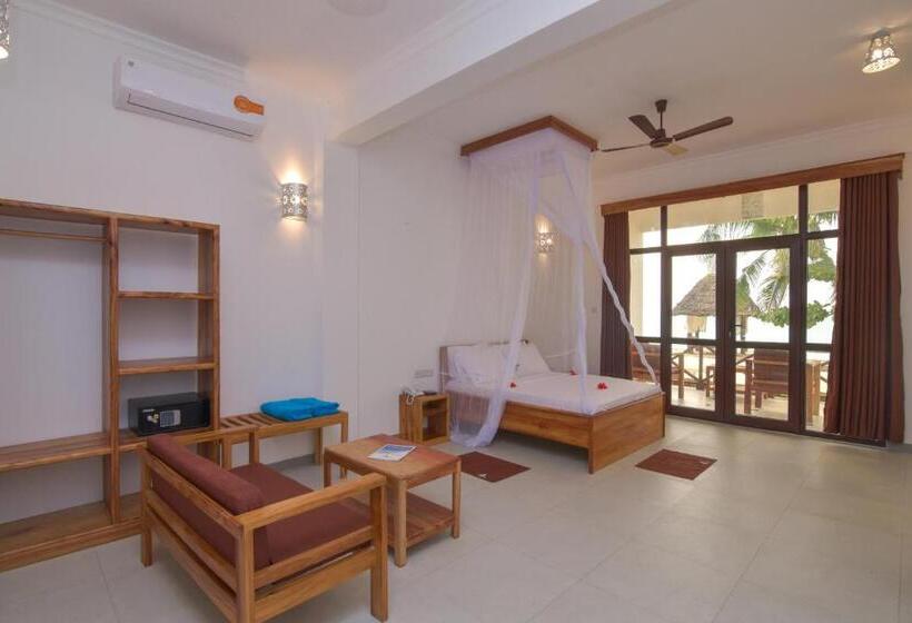 オーシャンビューファミリールーム, Mnarani Beach Cottages