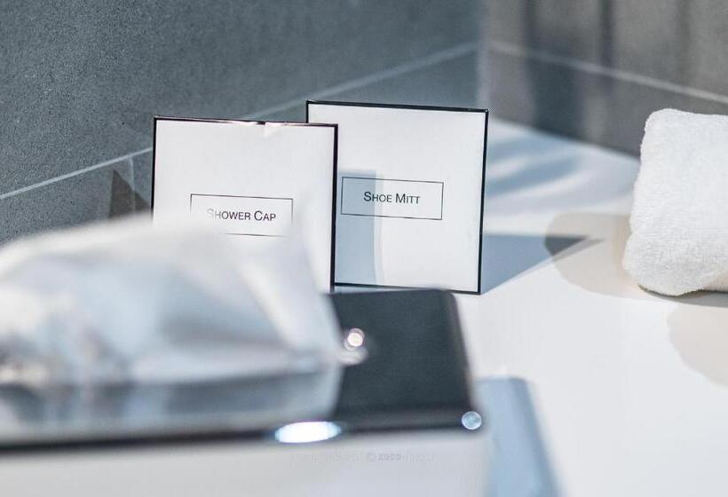 سوییت جونیور, Vila Vipolže   Rooms & J. Suites