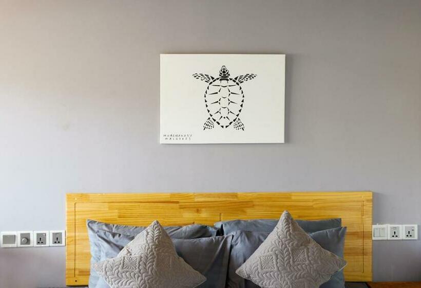 اتاق لوکس با بالکن, Mahchavaru Maldives