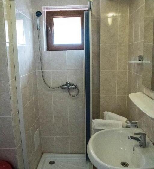 Номер Стандарт, Pensiunea Floricel