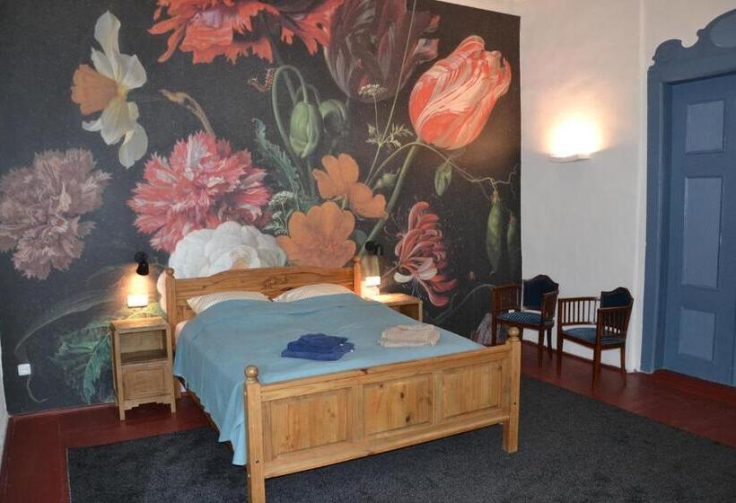 침실 2개 아파트, Schloss Gröbitz