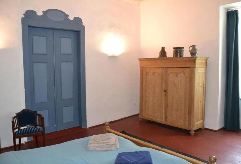 침실 2개 아파트, Schloss Gröbitz