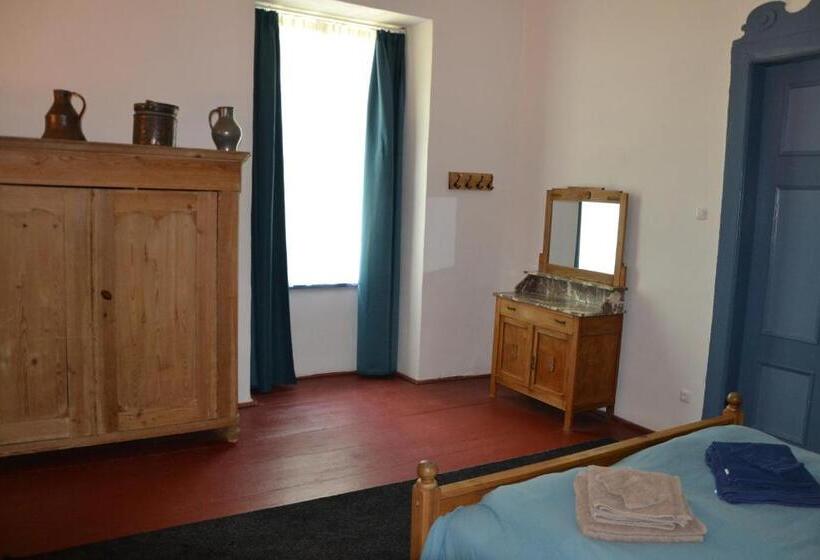 침실 2개 아파트, Schloss Gröbitz