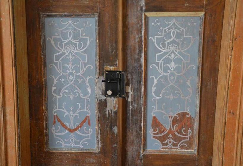 침실 1개 아파트, Schloss Gröbitz