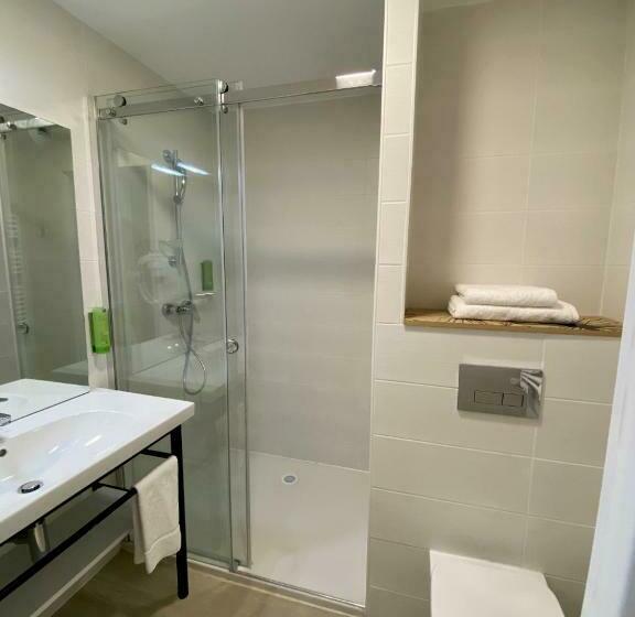 غرفة سوبيريور, Courrier Sud