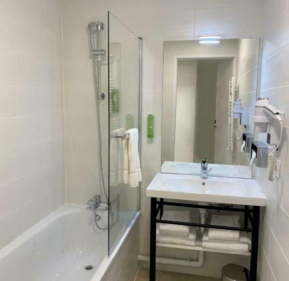 غرفة كومفورت ثلاثية, Courrier Sud