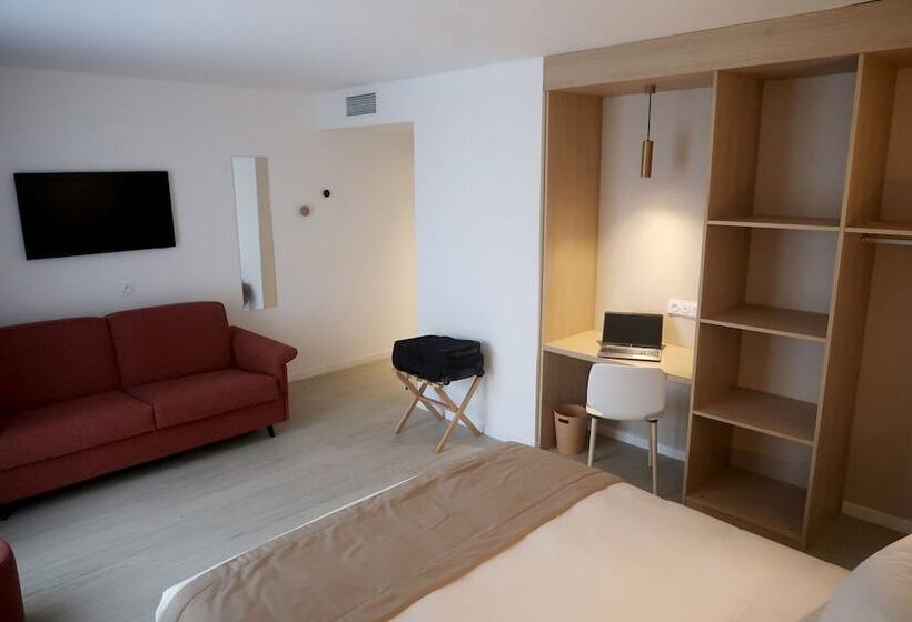 غرفة كومفورت ثلاثية, Courrier Sud