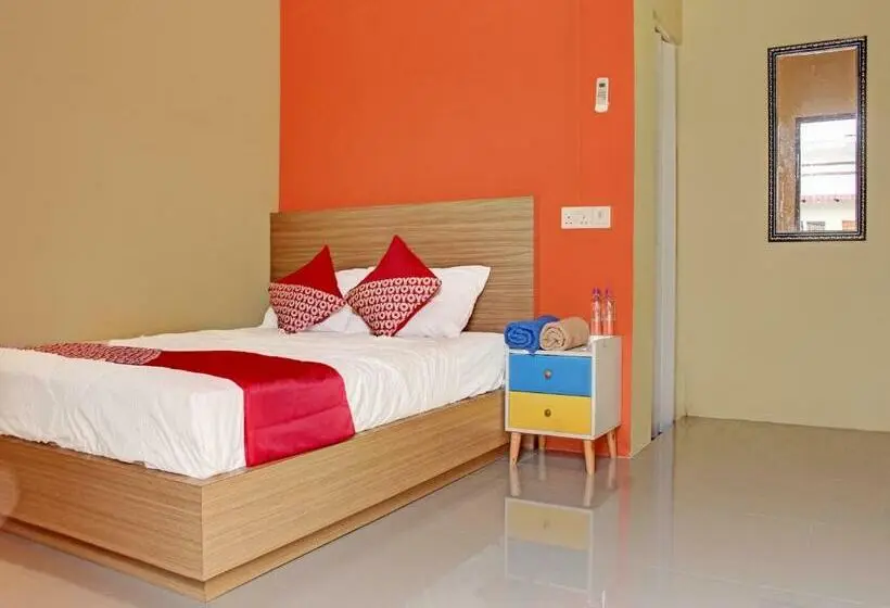 キングサイズベッドのデラックスルーム, Oyo 91643 Homestay Daniel 76