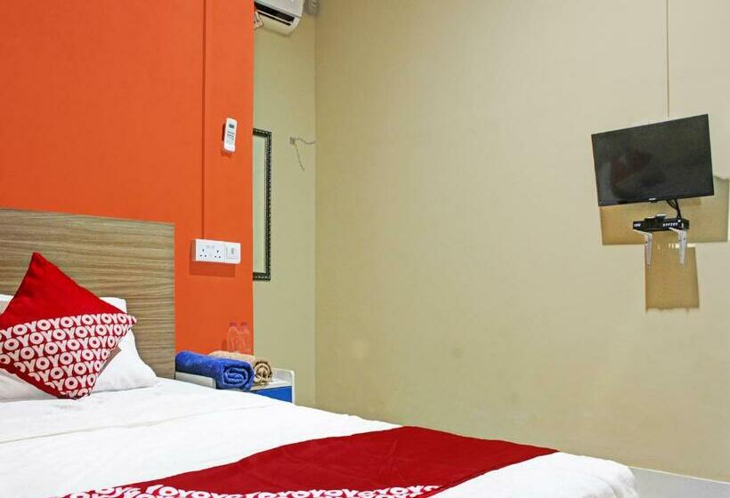 غرفة ديلوكس سرير كينج, Oyo 91643 Homestay Daniel 76