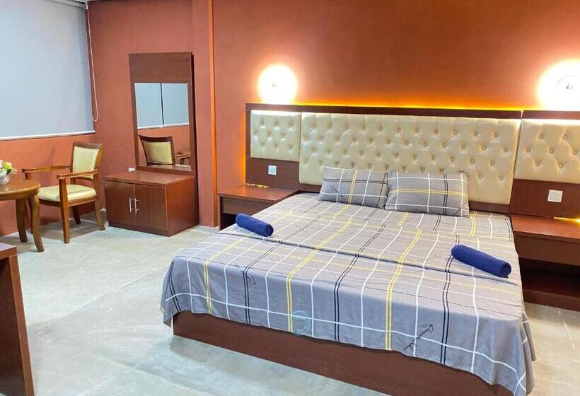 Трежместный Номер Economy, Sundale