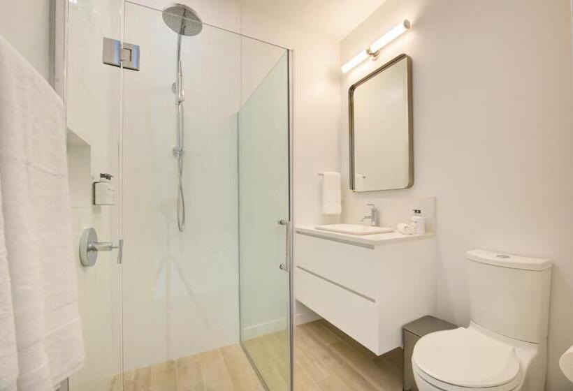 آپارتمان لوکس 1 خوابه, One Canal Point