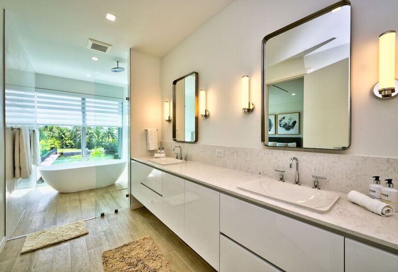 خانه 4 خوابه, One Canal Point