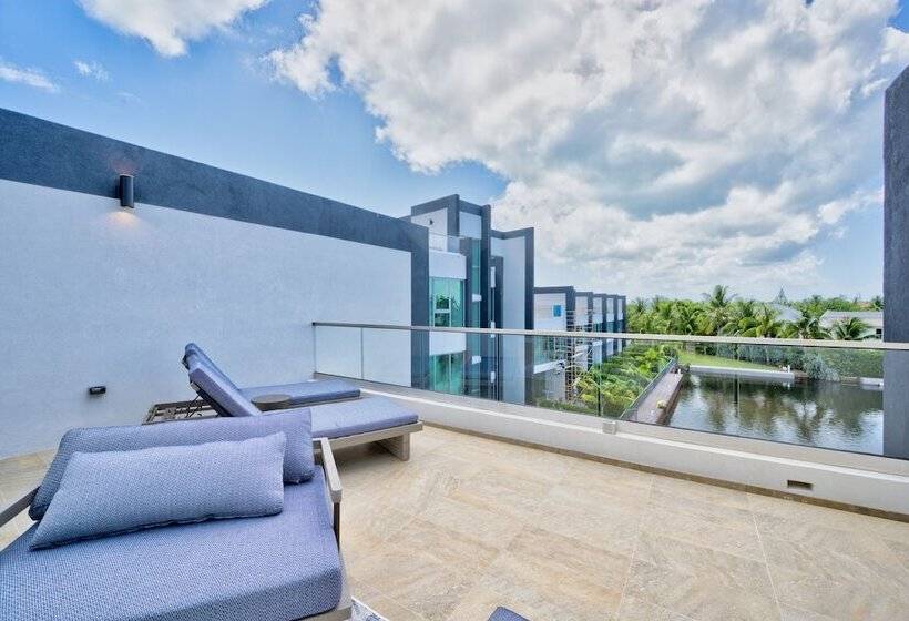 خانه 4 خوابه, One Canal Point