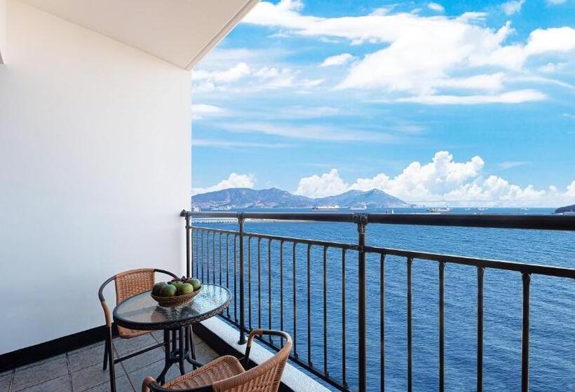 غرفة ديلوكس مطلّة علي البحر, C Resort