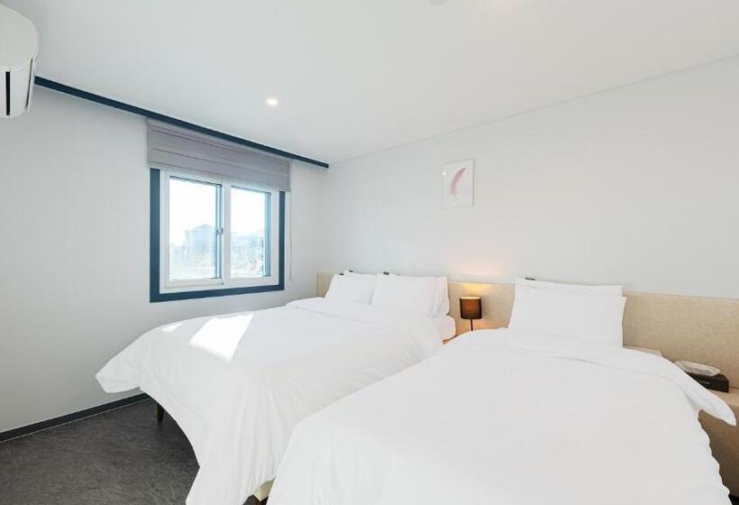 جناح مطلّ علي البحر, C Resort