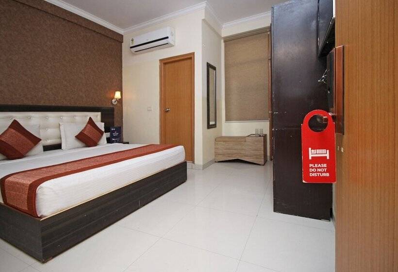 발코니 디럭스 룸, Aeroporto Near Delhi Airport