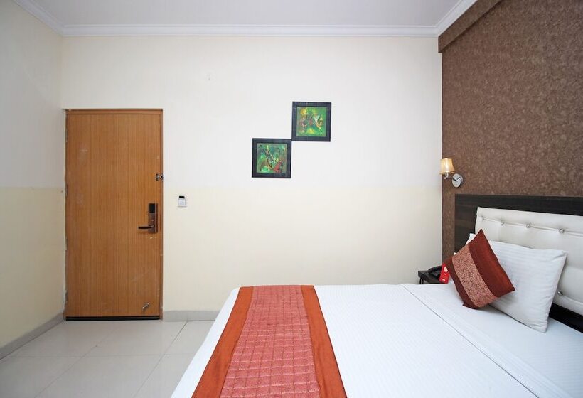 발코니 디럭스 룸, Aeroporto Near Delhi Airport