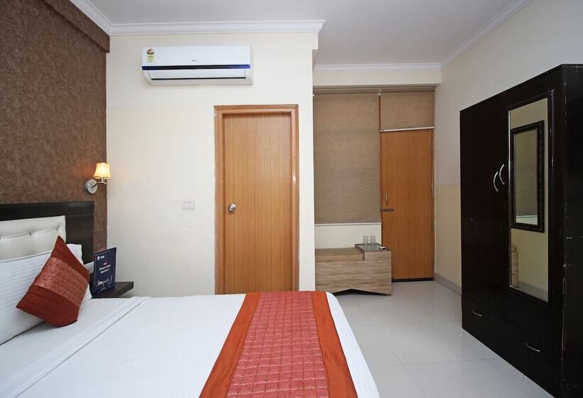 발코니 디럭스 룸, Aeroporto Near Delhi Airport