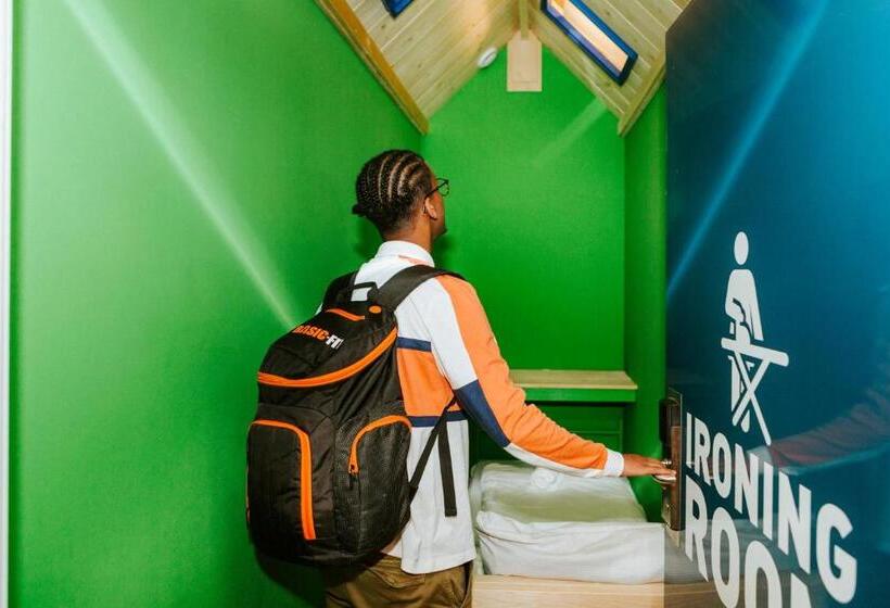 스탠다드 룸 공동 욕실, Amsterdam Teleport