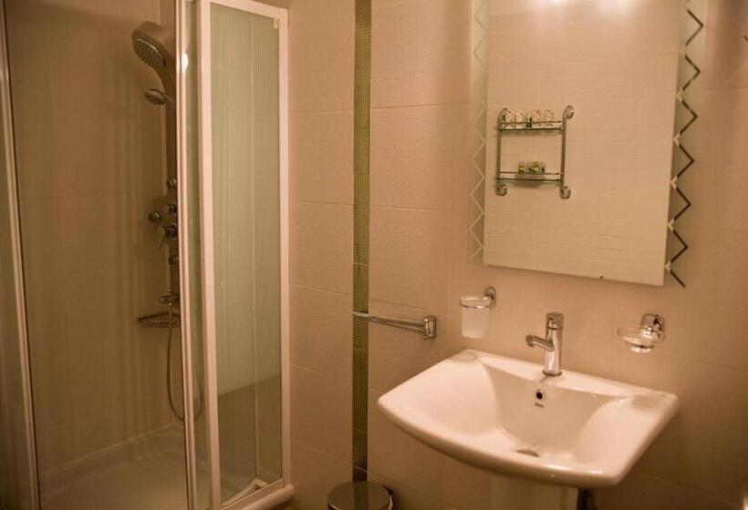 标准间, Andromeda Suites