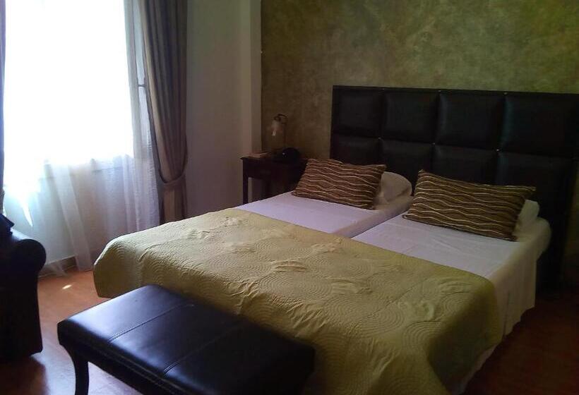 חדר סופריור, Andromeda Suites