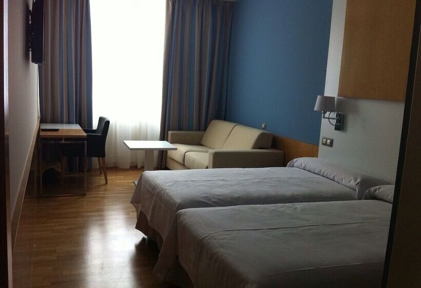 חדר משפחתי, Boutique Museo Burgos