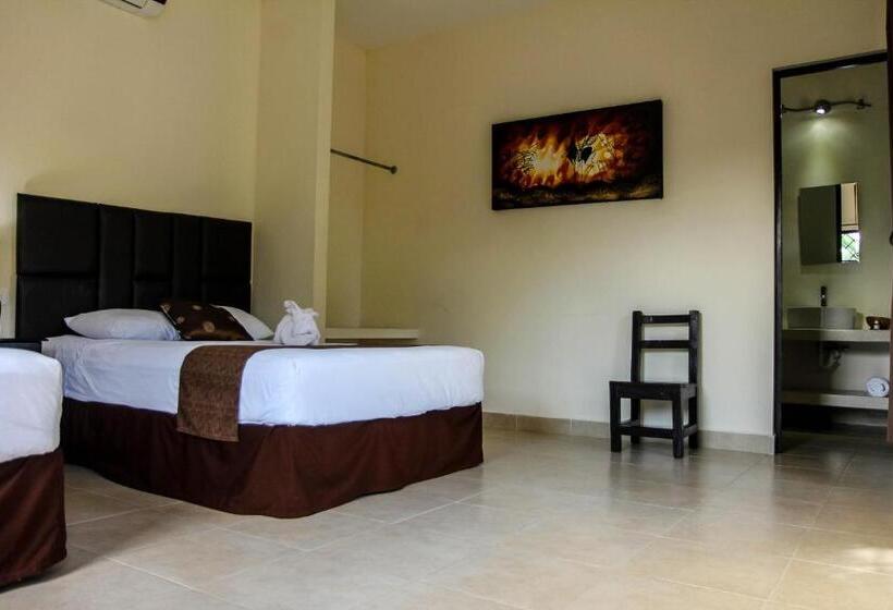 ２ダブルベッドのスタンダードルーム, Hacienda Izamal