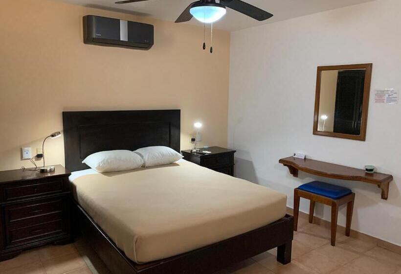 Номер Стандарт, Marcianito