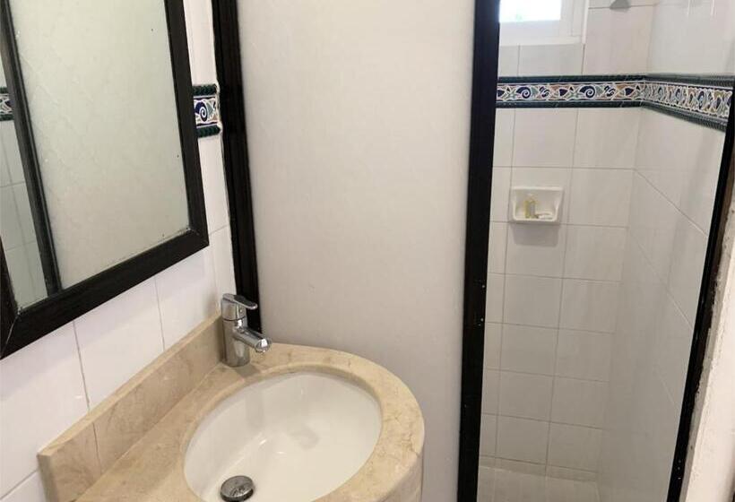 Номер Стандарт Трехместный, Marcianito