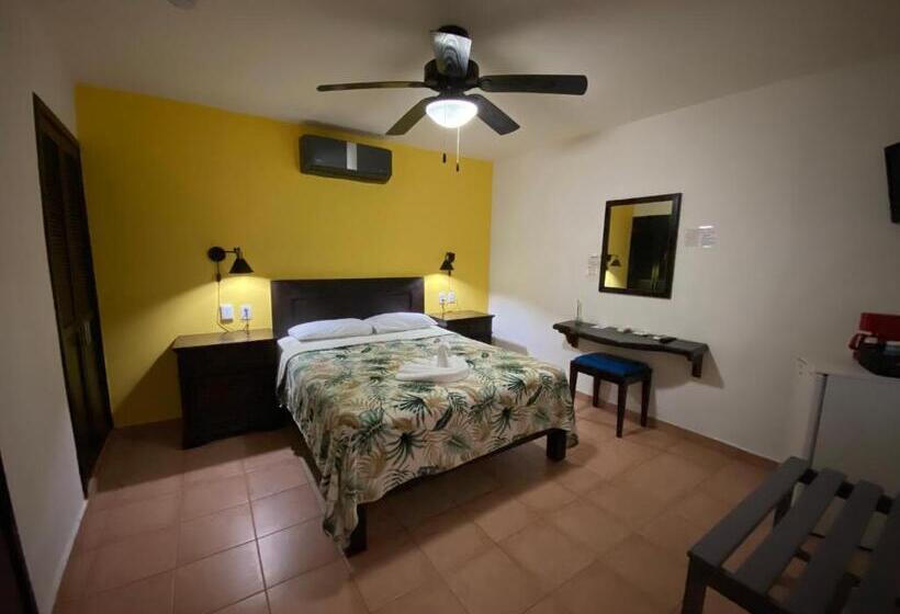 Номер Стандарт, Marcianito