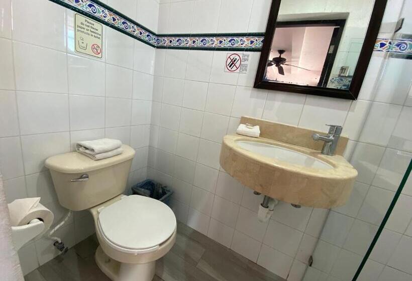 Семейный Номер, Marcianito