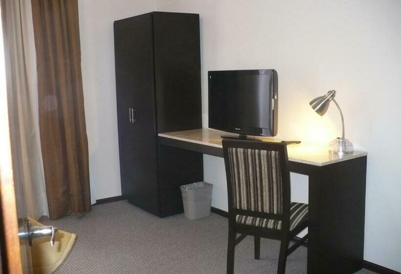 غرفة قياسية, San Francisco