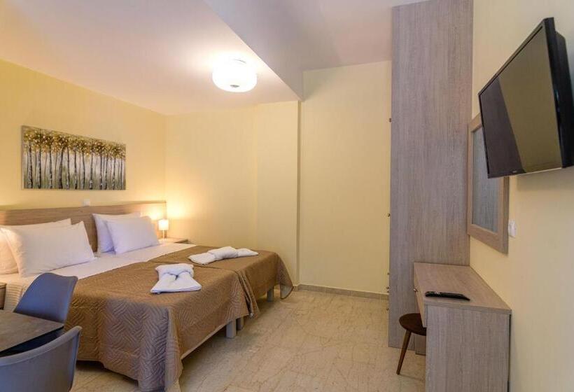 수피리어 스튜디오, Varvaras Diamond